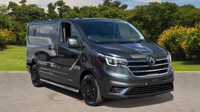 Renault Trafic Swb Diesel SL30 Blue dCi 170 Graphite Edition Van EAG9 - Image 1